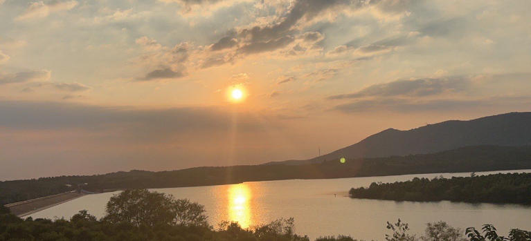 贵州源智新星教育有限公司轮播图3